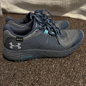 Under Armour Women's Blue and Gray Athletic Shoes